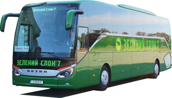 Подорожуйте з комфортом: Огляд послуг та зручностей в автобусах "Зелений Слон 7"